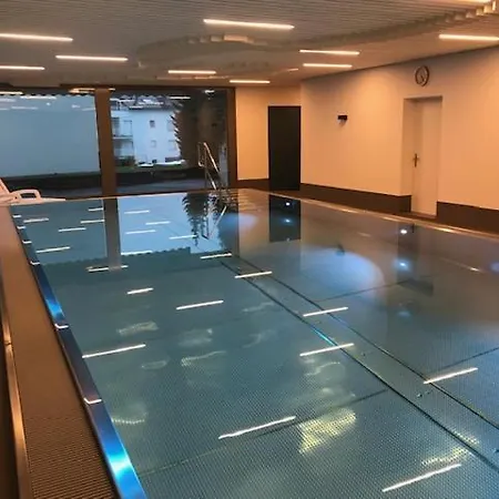 Edelweiss Ner A5 アパート